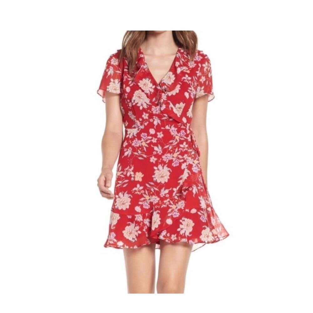 Lush Red Floral True Wrap Dress Short sleeve Size Large